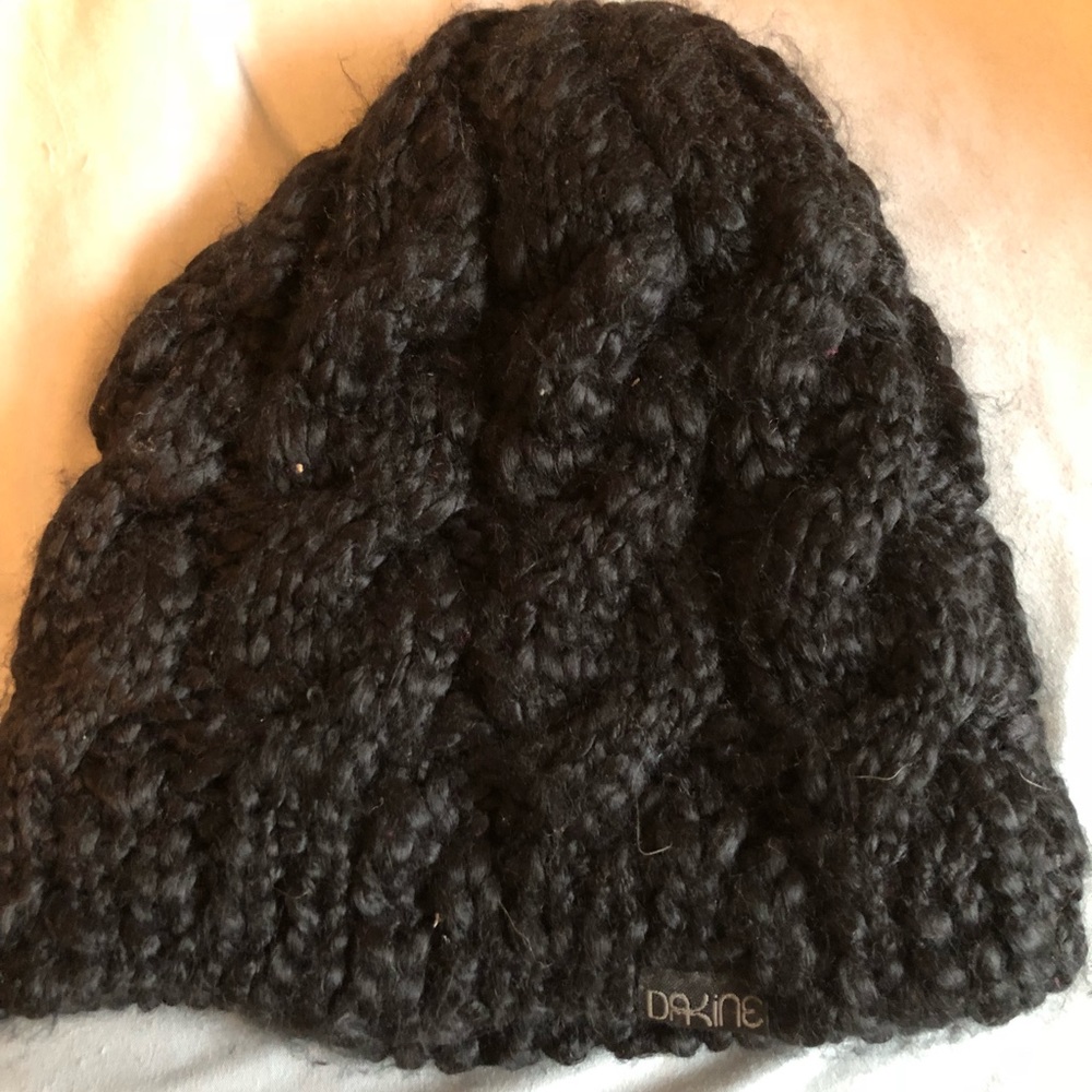 Dakine beanie